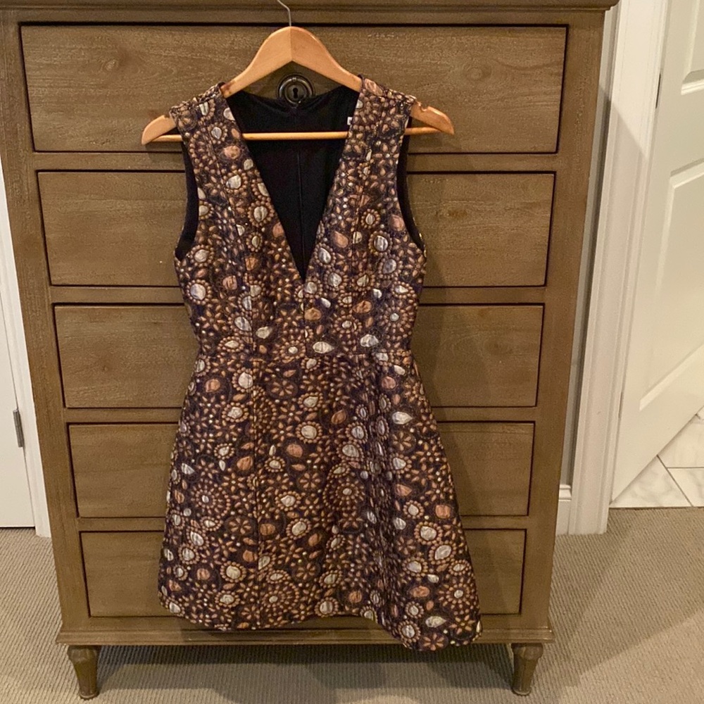 Alice + Olivia size 6 Like new dress